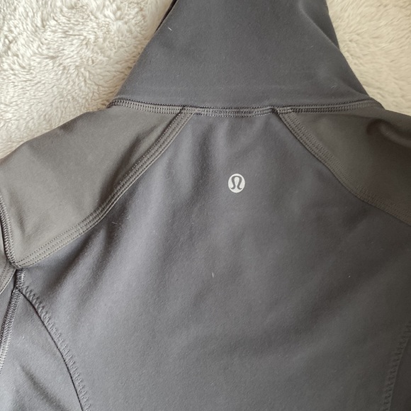 Lulu lemon Work out gear - Picture 3 of 5